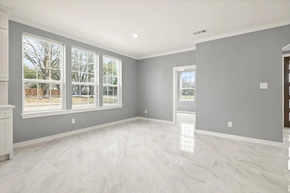 301 S Stewart Avenue Lancaster TX 75146