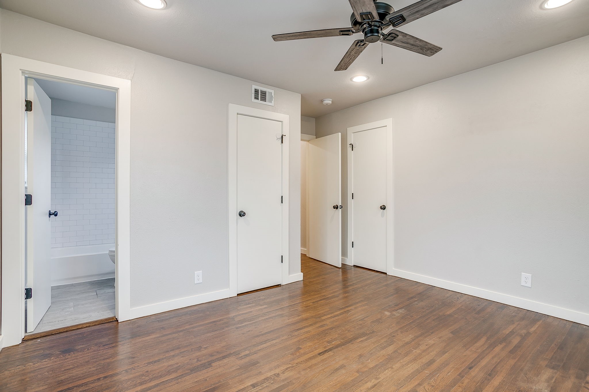 3528 Garwood Drive North Richland Hills TX 76117