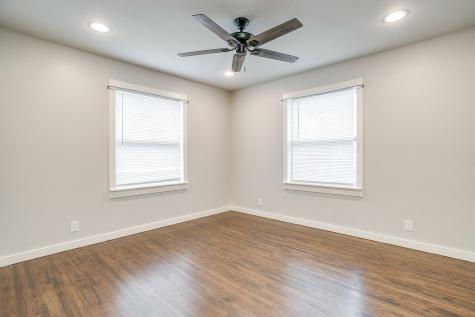 3528 Garwood Drive North Richland Hills TX 76117