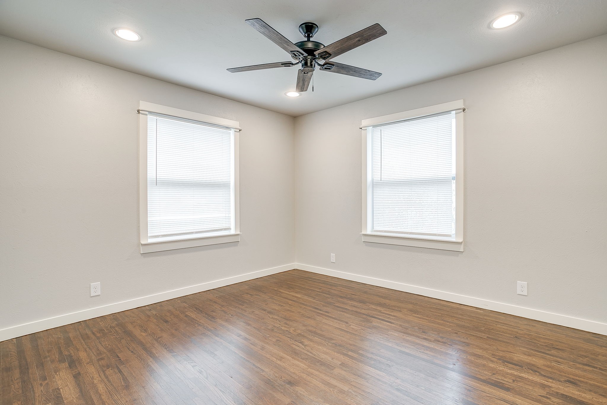 3528 Garwood Drive North Richland Hills TX 76117