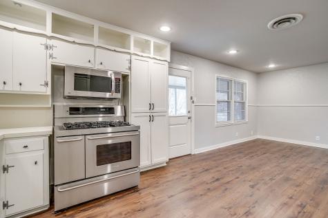 3528 Garwood Drive North Richland Hills TX 76117