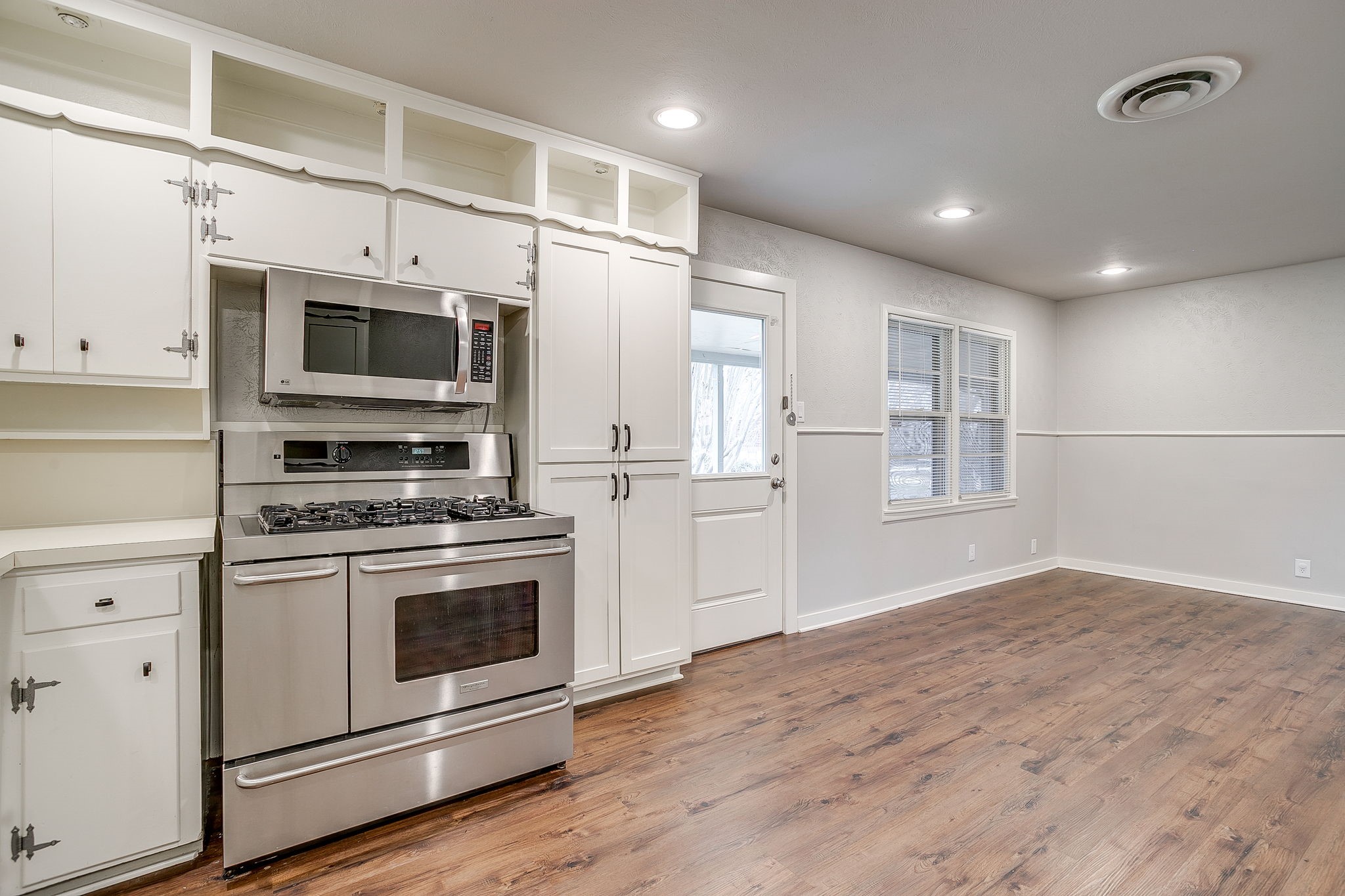 3528 Garwood Drive North Richland Hills TX 76117