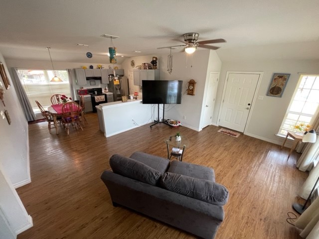 225 Moore Street Grand Prairie TX 75050