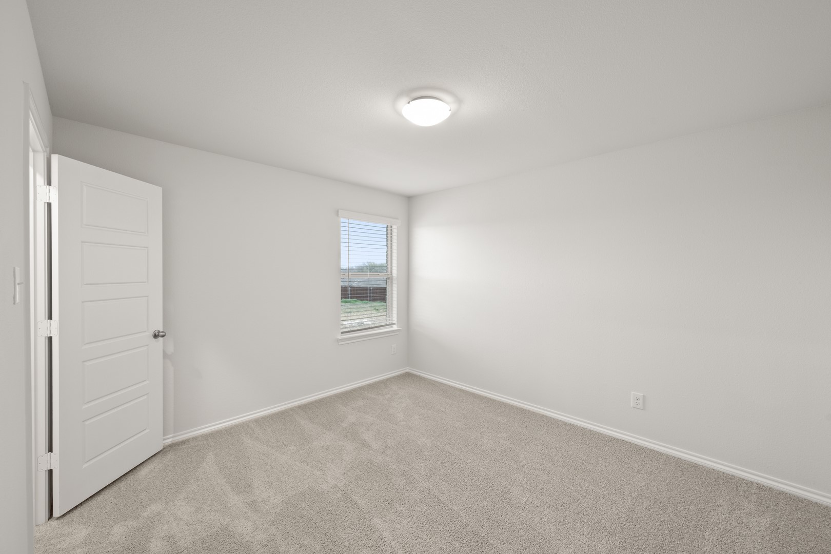 2641 River Bank Drive Burleson TX 76028