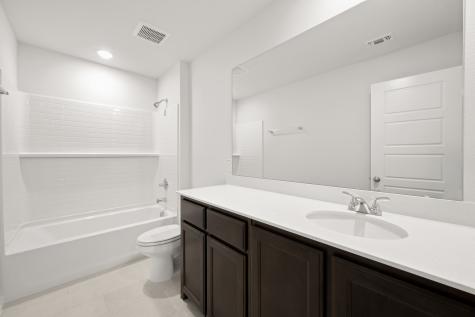 2641 River Bank Drive Burleson TX 76028