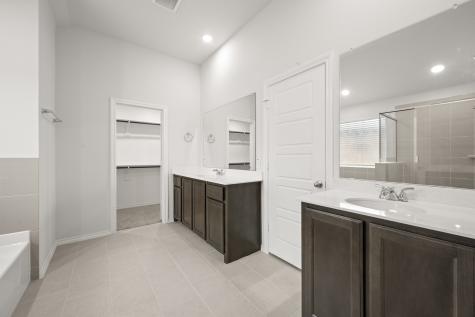 2641 River Bank Drive Burleson TX 76028