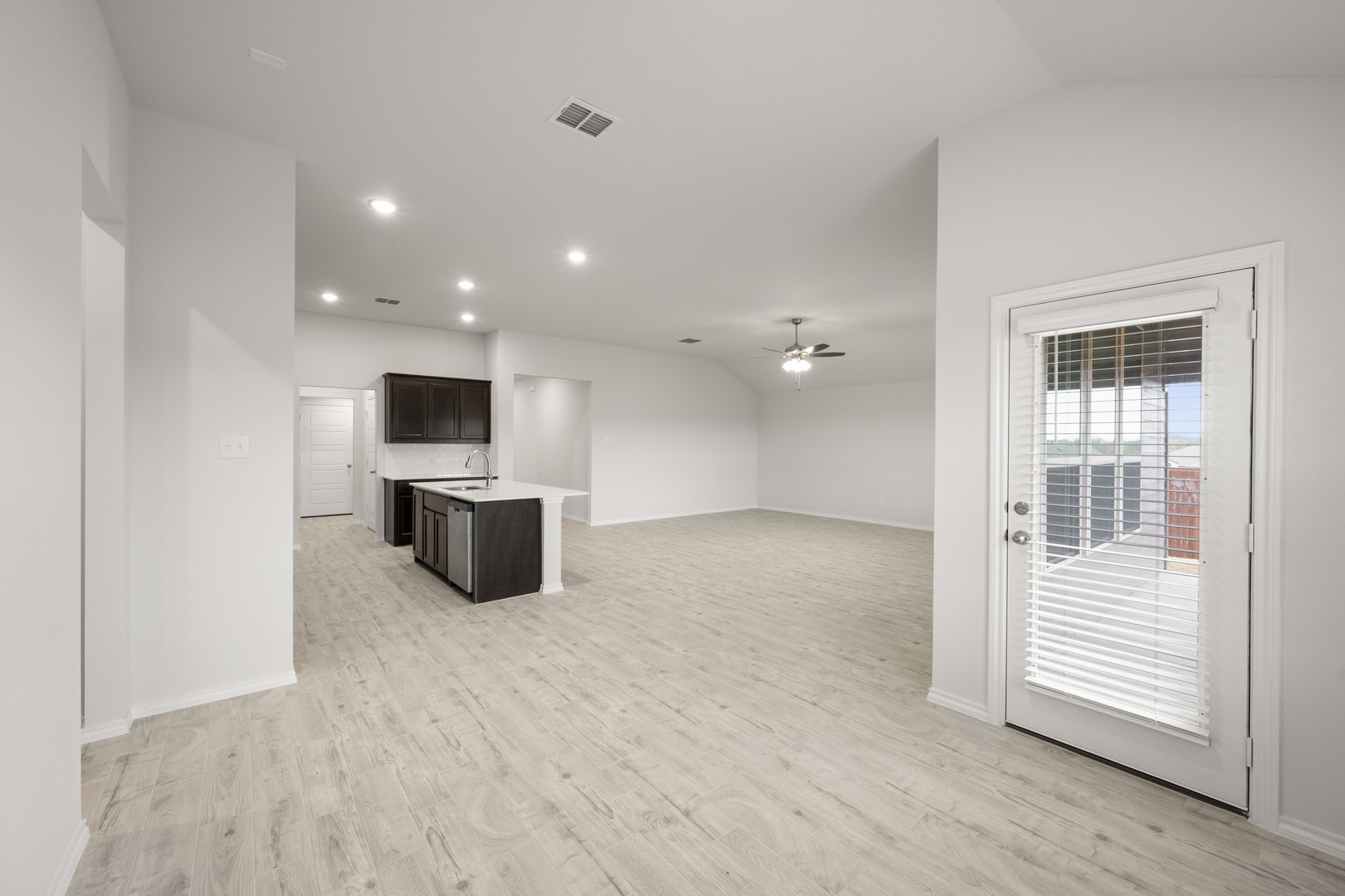 2641 River Bank Drive Burleson TX 76028