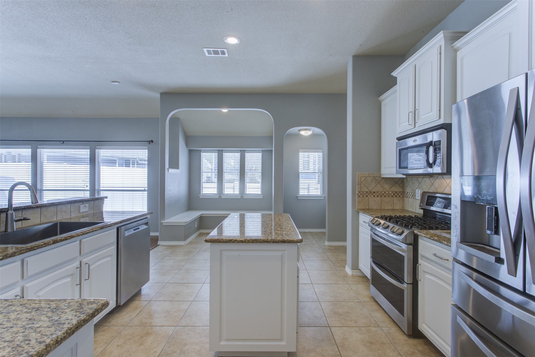 5025 Bacon Drive Fort Worth TX 76244