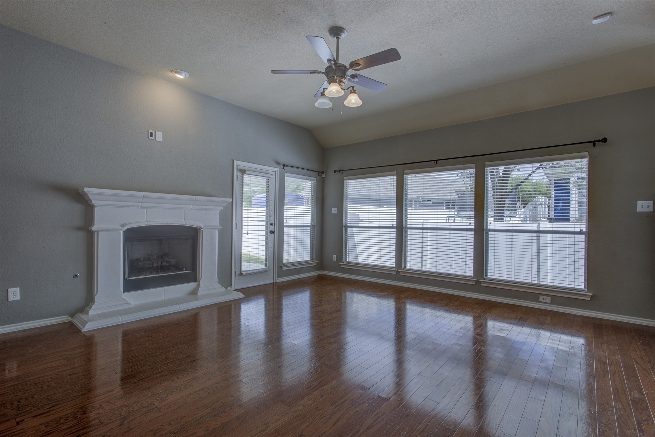 5025 Bacon Drive Fort Worth TX 76244