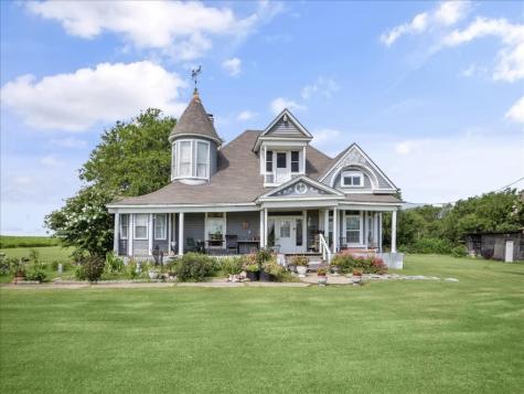 202 S Elphis Road Frost TX 76641
