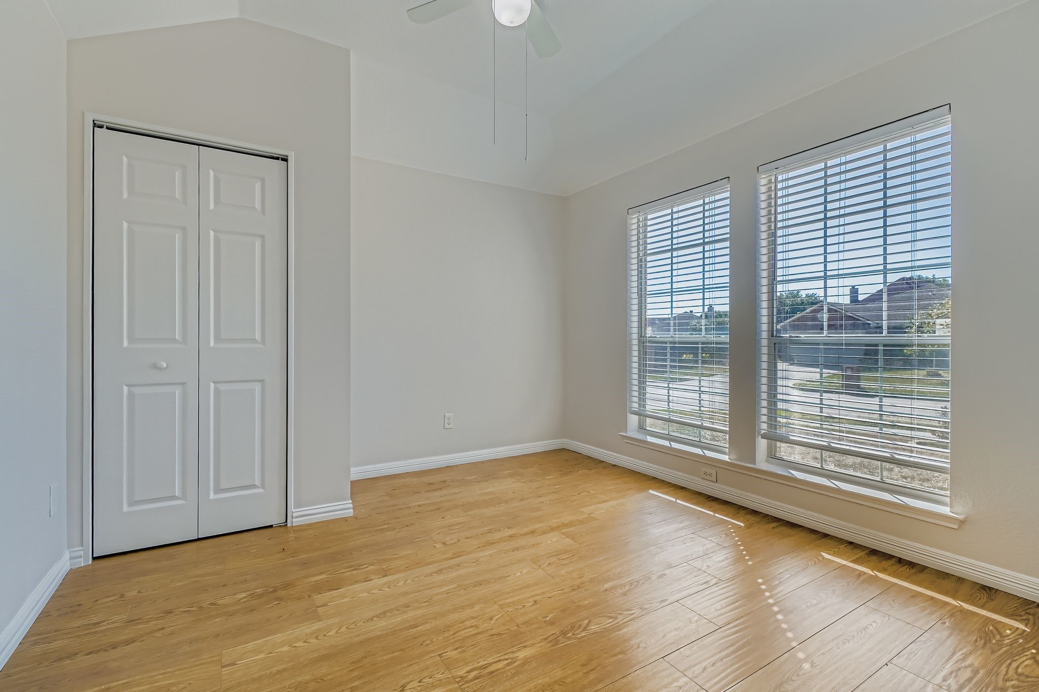 608 Piper Drive Saginaw TX 76179