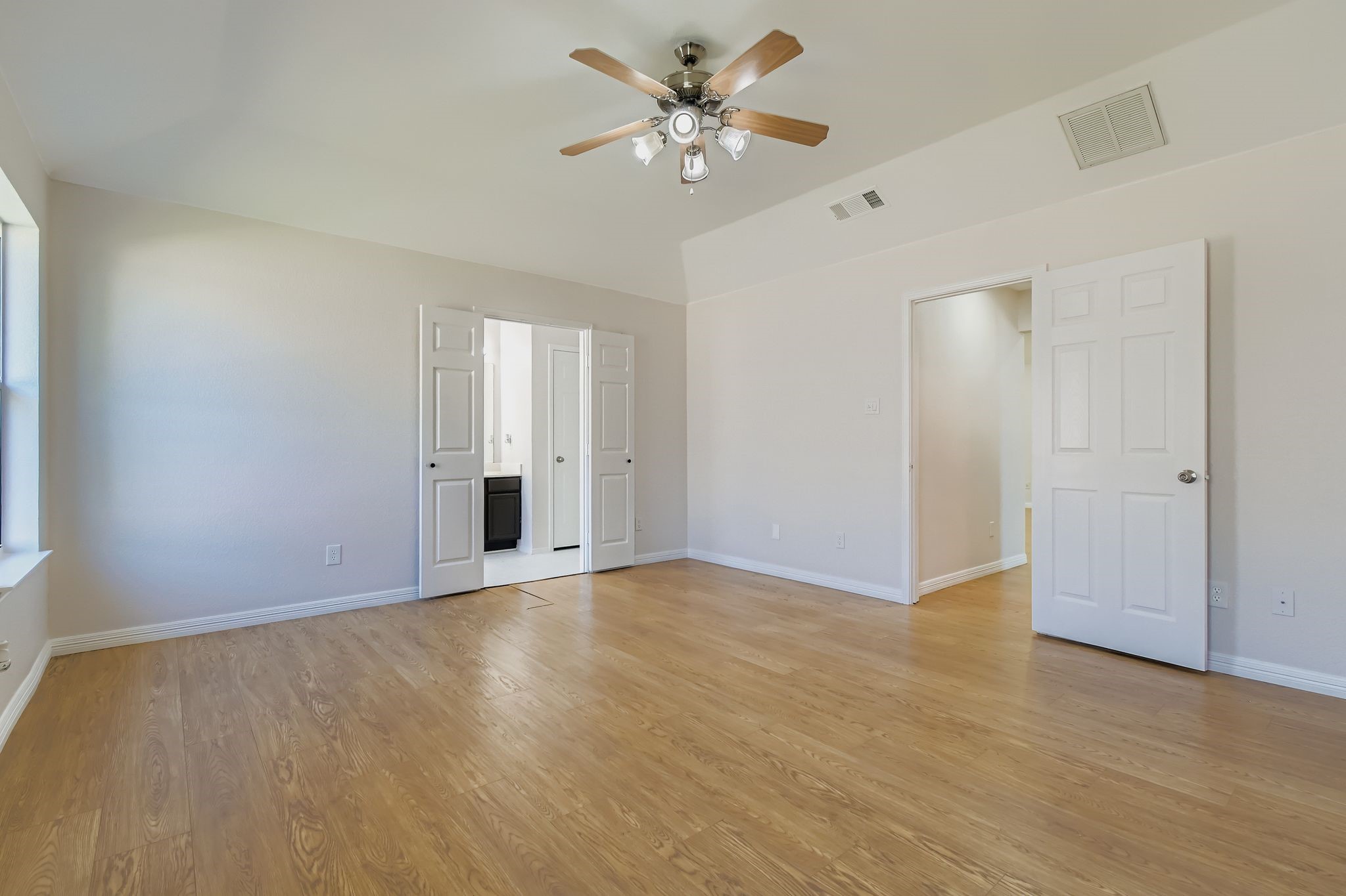 608 Piper Drive Saginaw TX 76179