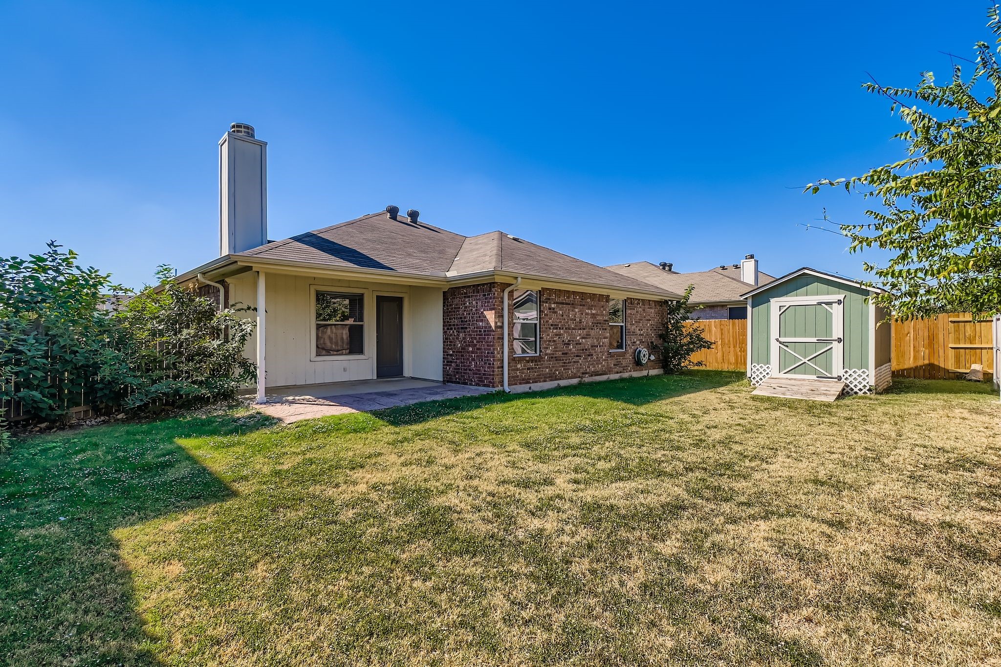 608 Piper Drive Saginaw TX 76179