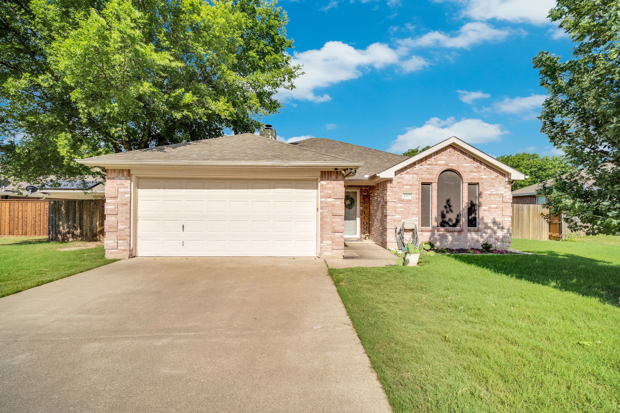 1517 S 3rd Street Midlothian TX 76065
