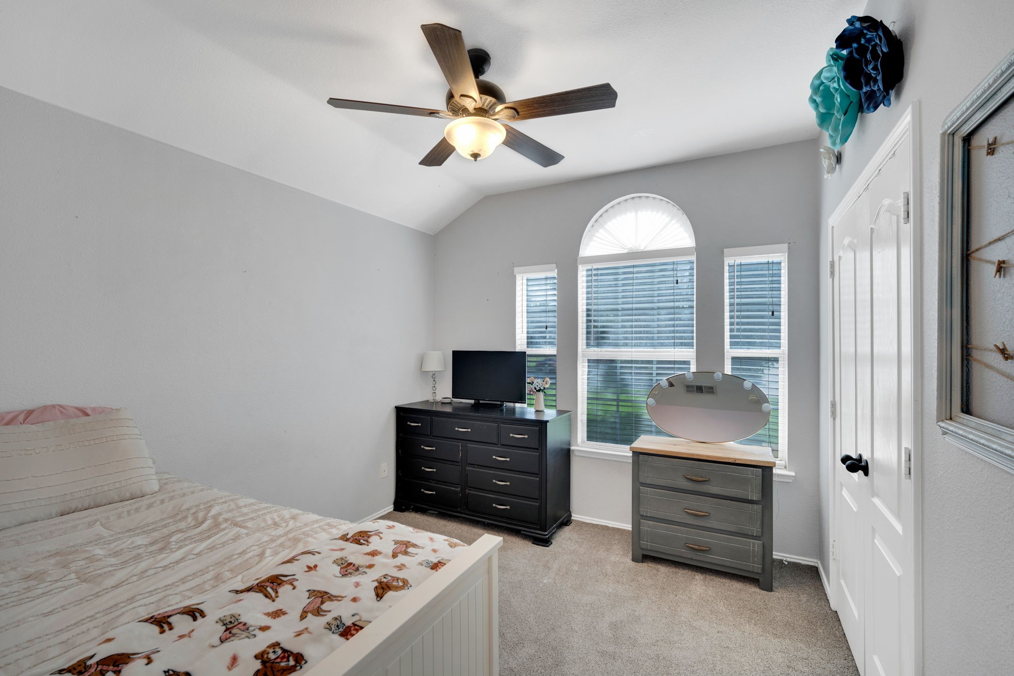 1517 S 3rd Street Midlothian TX 76065
