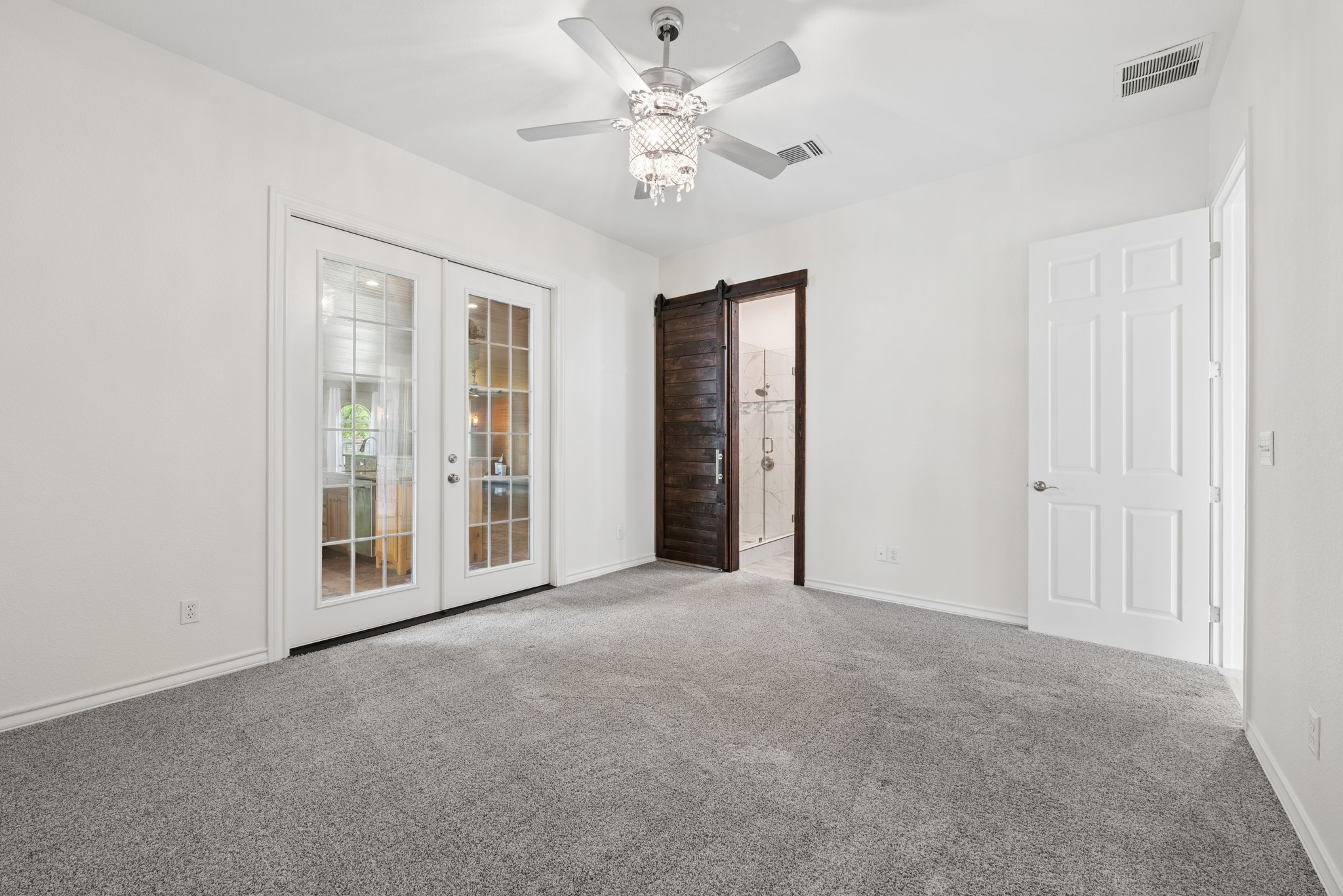 5501 Equestrian Drive Granbury TX 76049