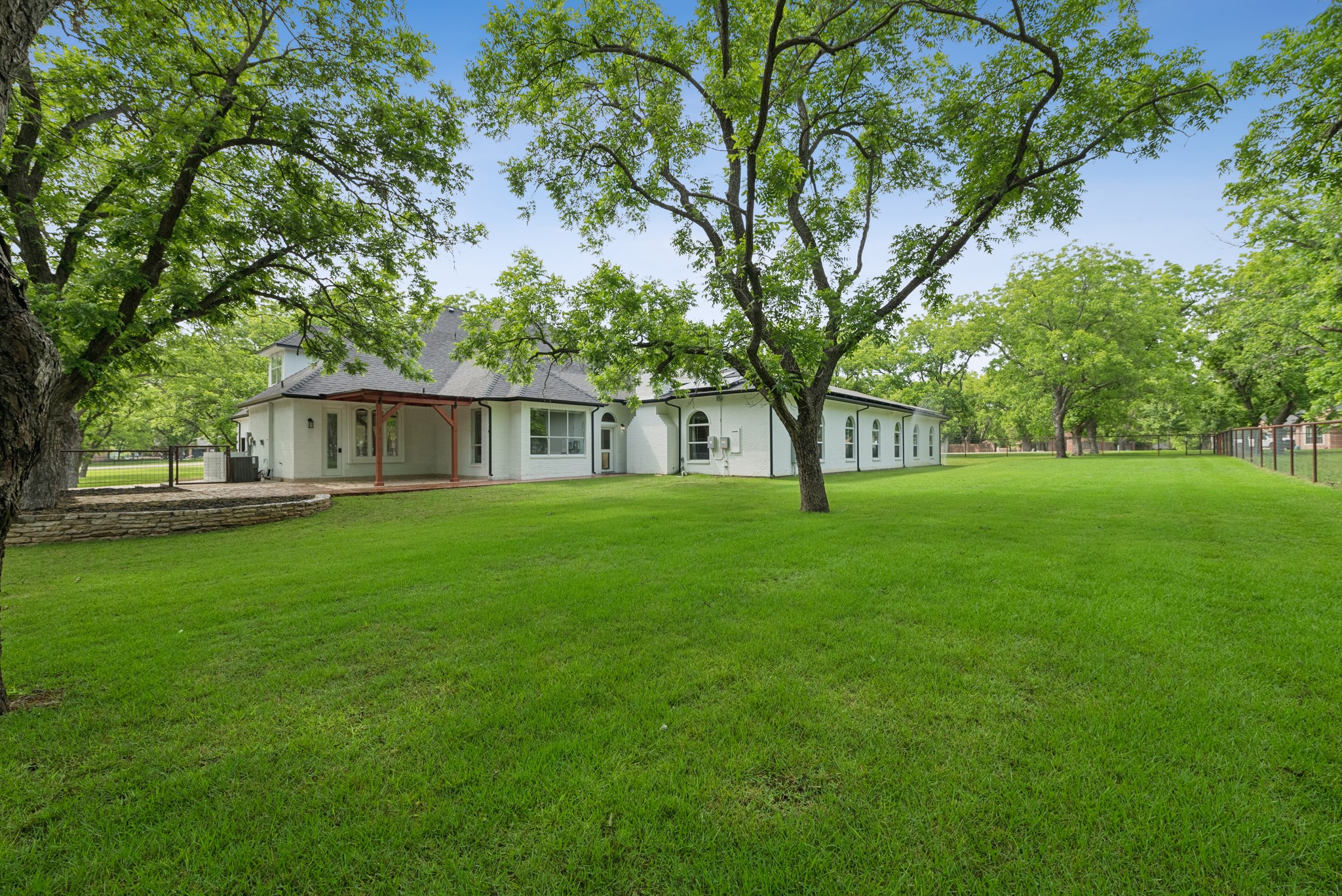 5501 Equestrian Drive Granbury TX 76049