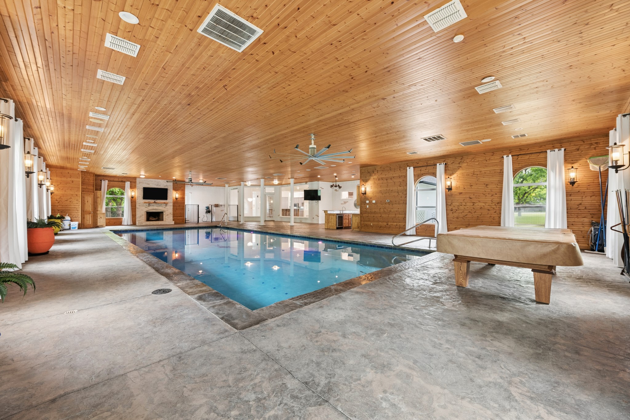 5501 Equestrian Drive Granbury TX 76049