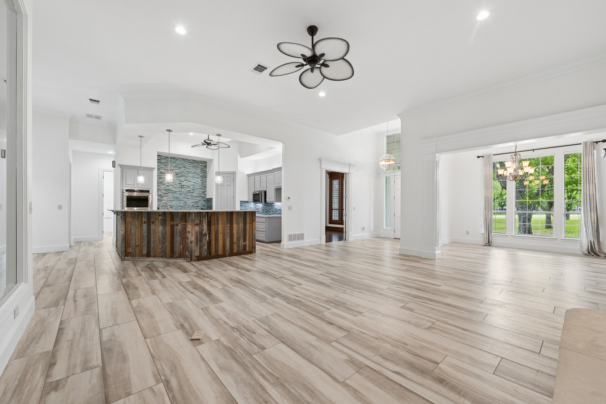 5501 Equestrian Drive Granbury TX 76049