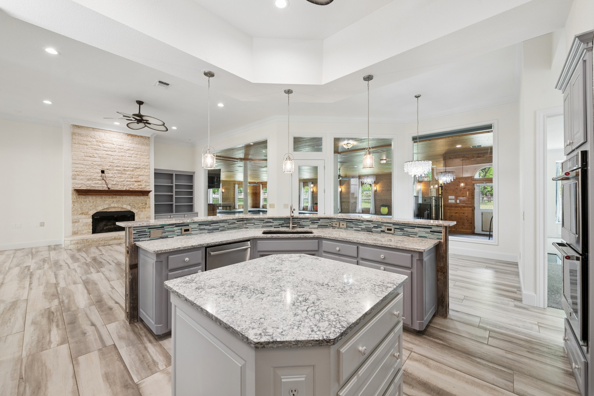 5501 Equestrian Drive Granbury TX 76049