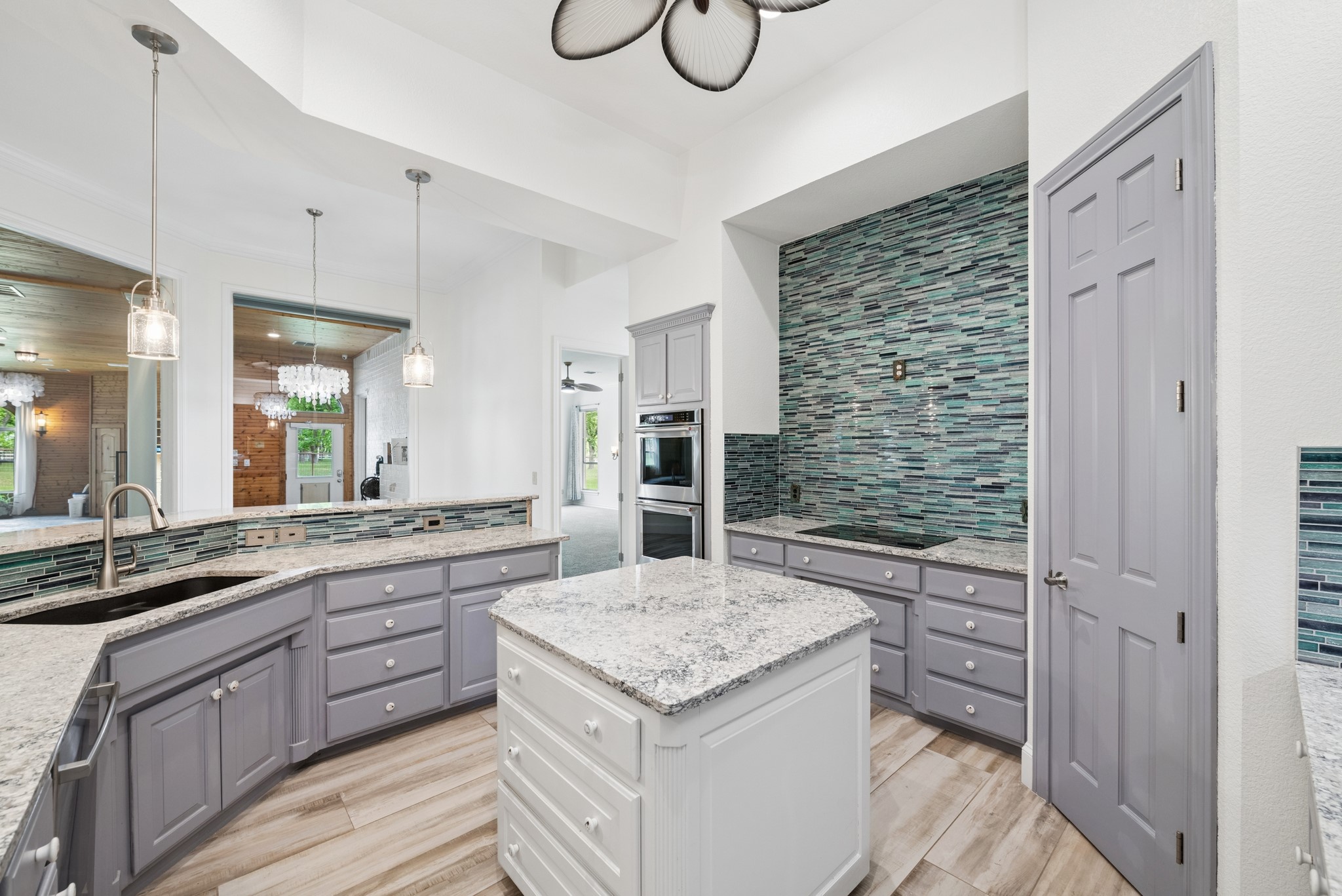 5501 Equestrian Drive Granbury TX 76049