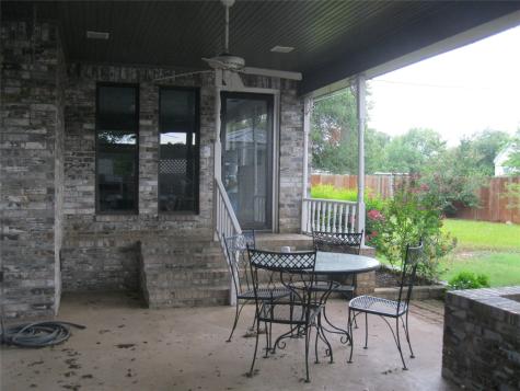 1302 W Wheeler Street Breckenridge TX 76424