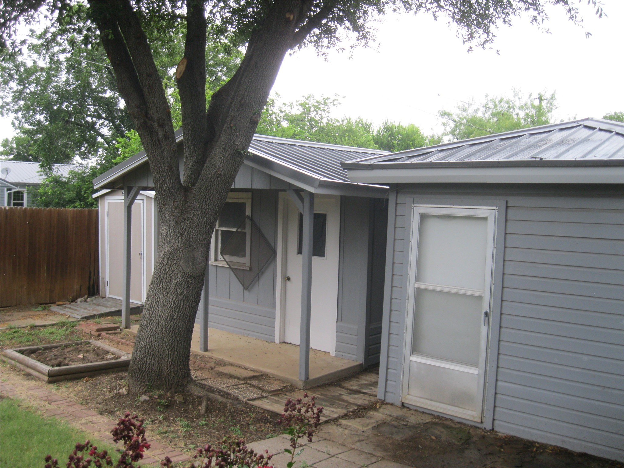 1302 W Wheeler Street Breckenridge TX 76424