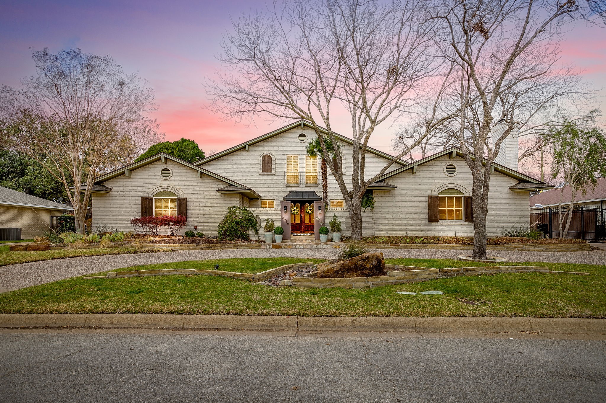 3928 Stonehenge Road Fort Worth TX 76109