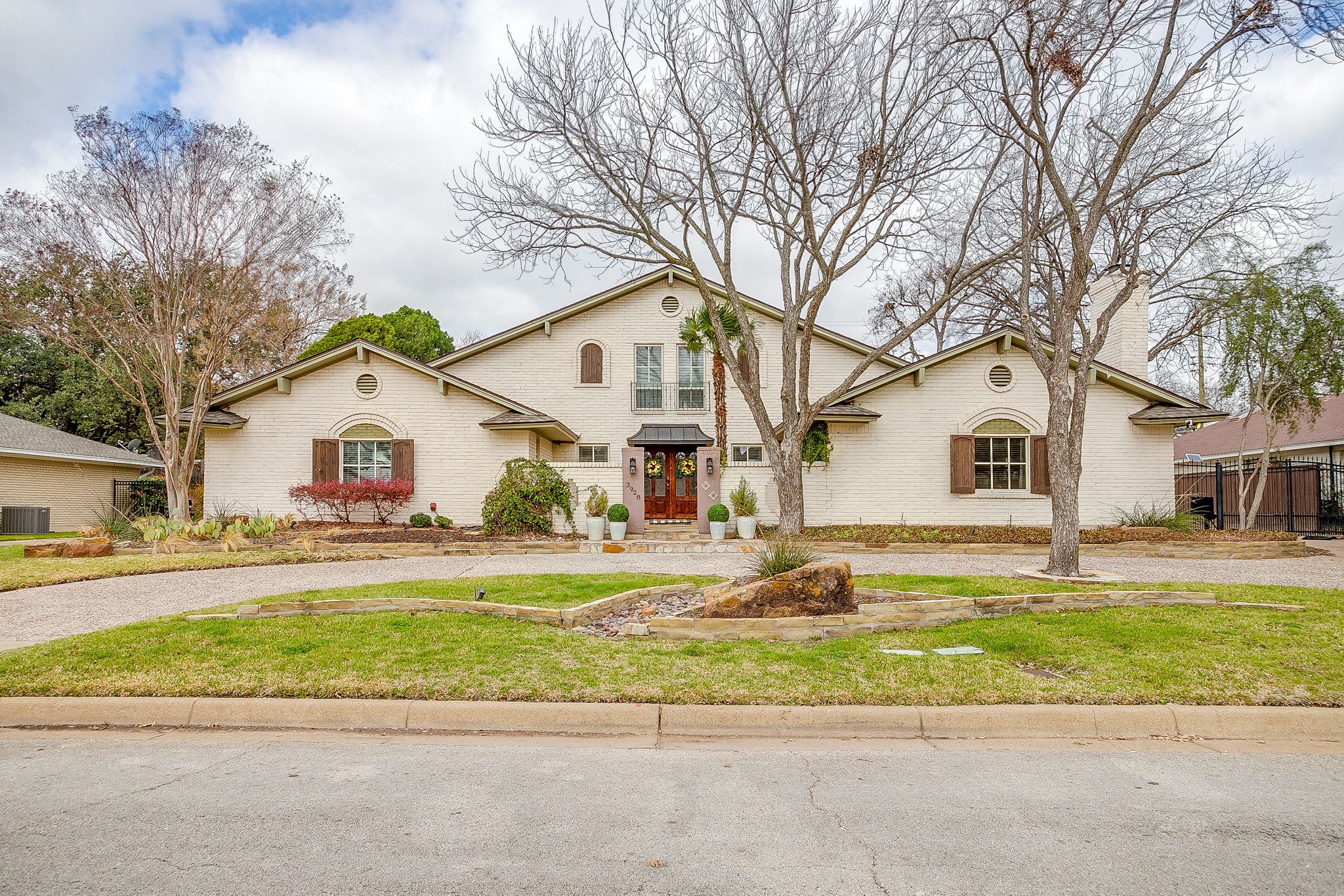 3928 Stonehenge Road Fort Worth TX 76109