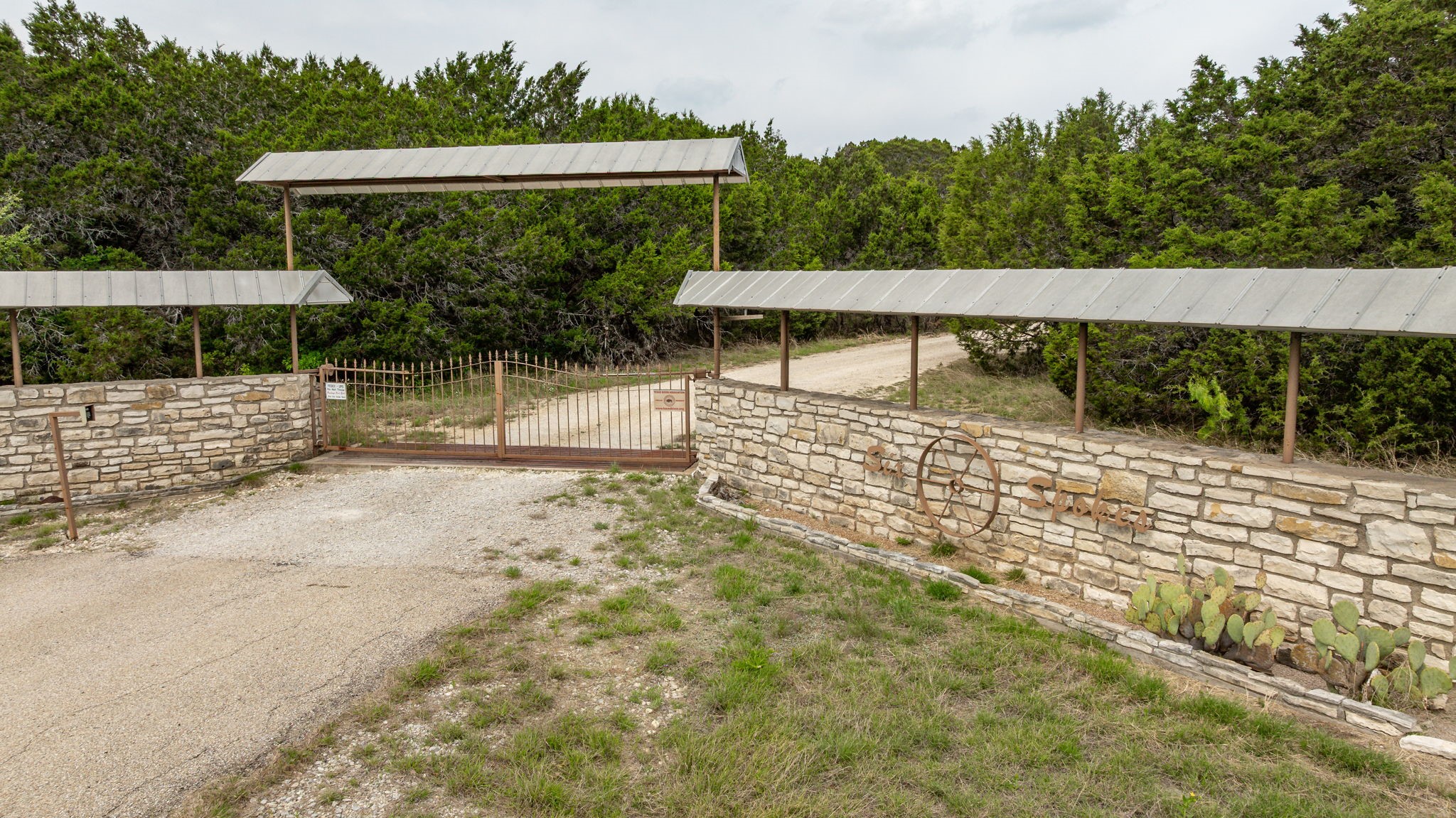 5905 N Us Highway 281 (400) Hamilton TX 76531
