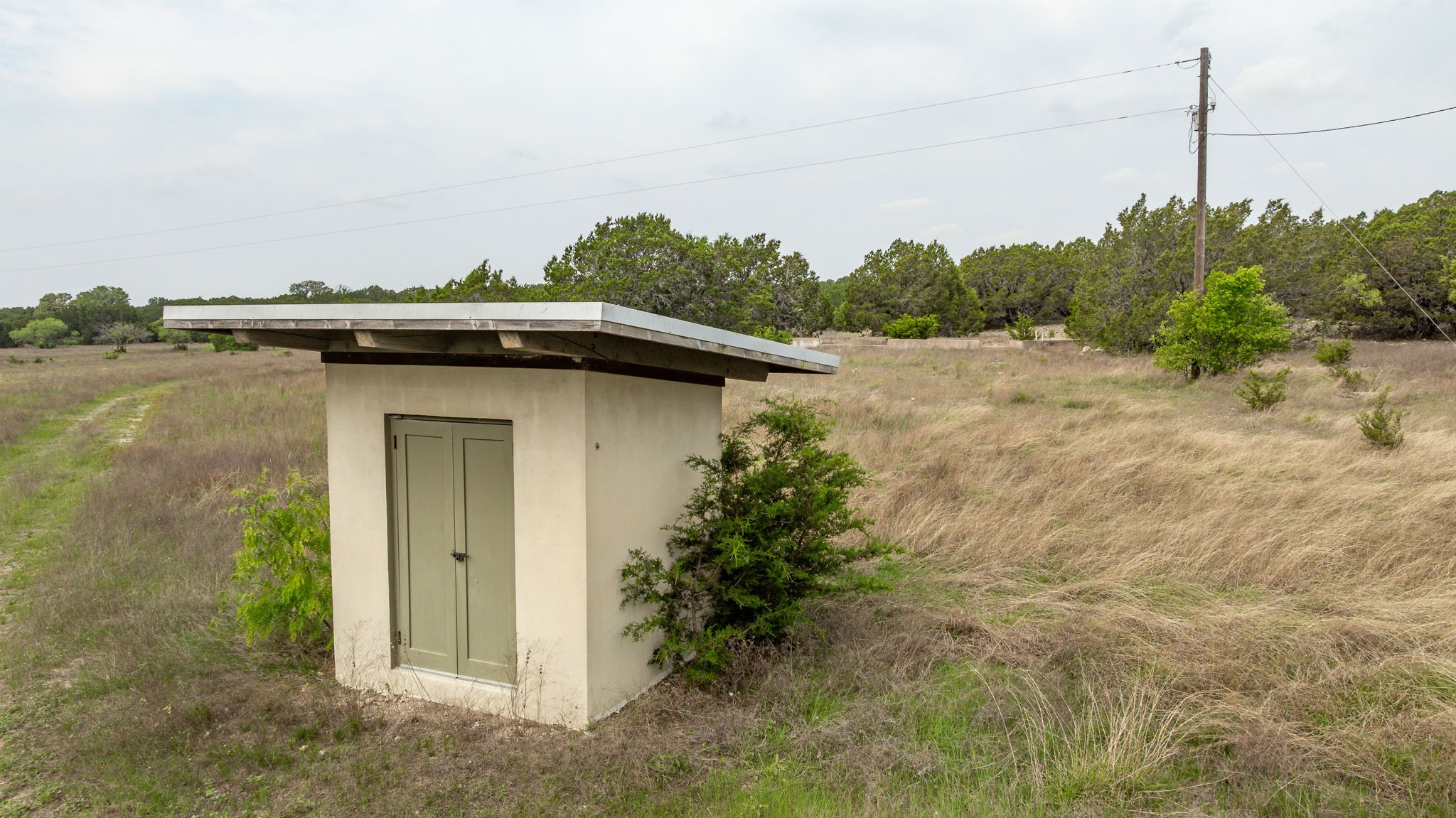 5905 N Us Highway 281 (400) Hamilton TX 76531