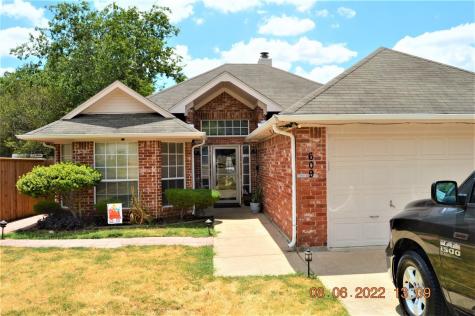 609 Lawrence Avenue Terrell TX 75160