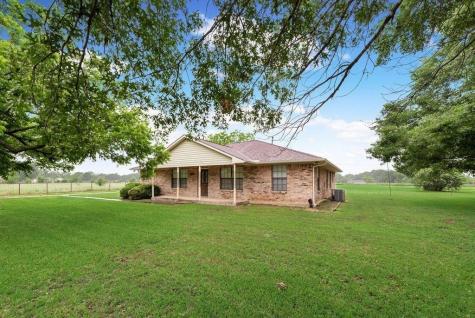 1635 Easy Street Seagoville TX 75159