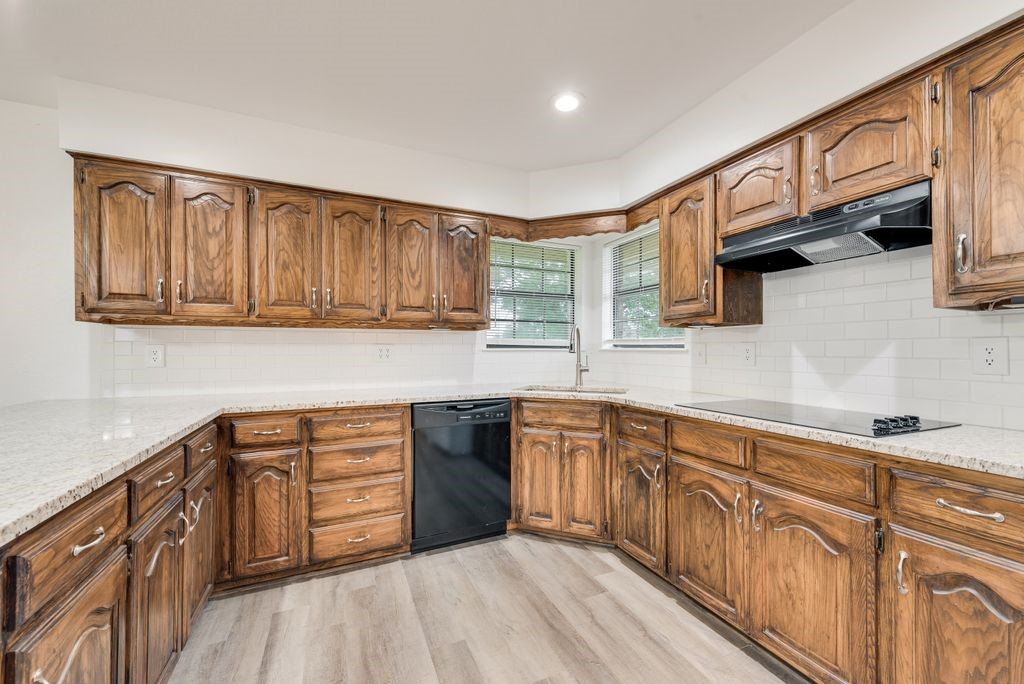 1635 Easy Street Seagoville TX 75159
