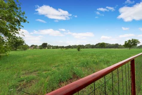 1635 Easy Street Seagoville TX 75159