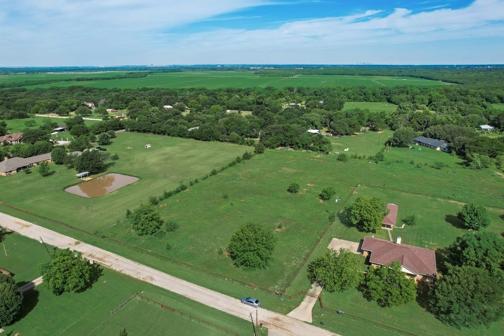 1635 Easy Street Seagoville TX 75159