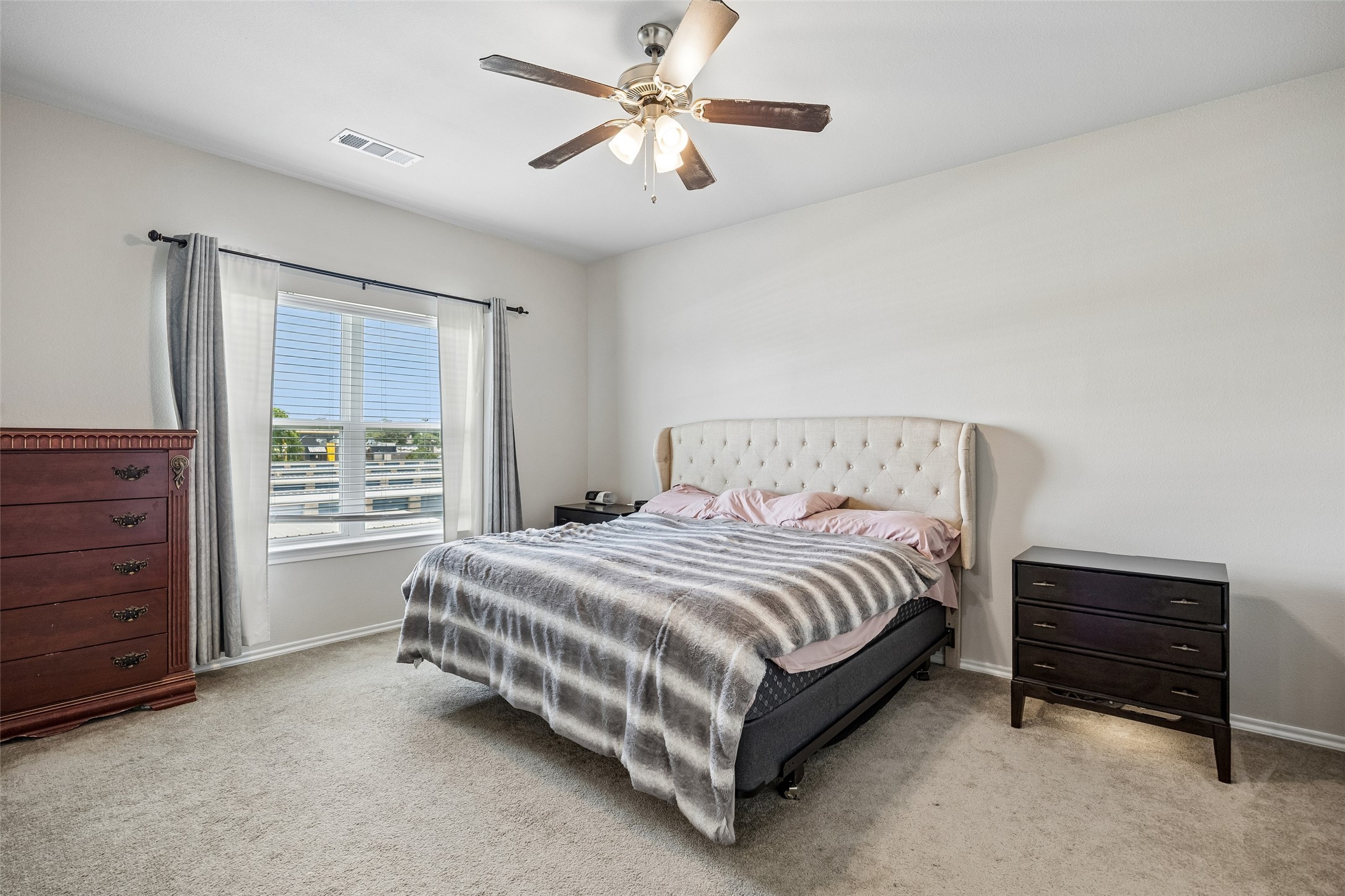 245 Michelle Drive Grand Prairie TX 75051