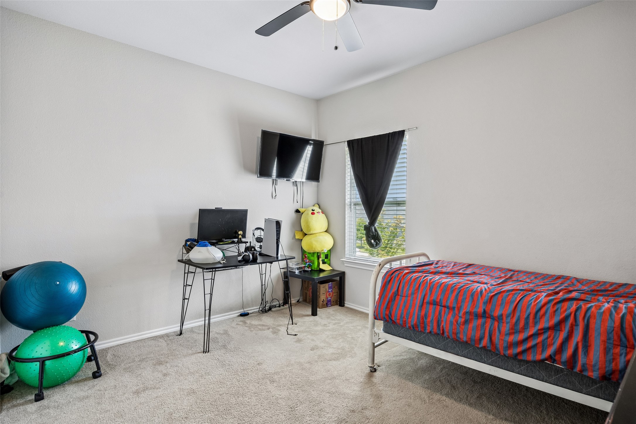 245 Michelle Drive Grand Prairie TX 75051