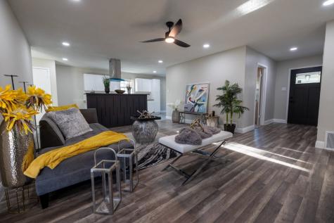 914 Magnolia Lane Lancaster TX 75146