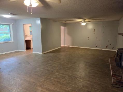 7515 E Us Highway 80 Hawkins TX 75765