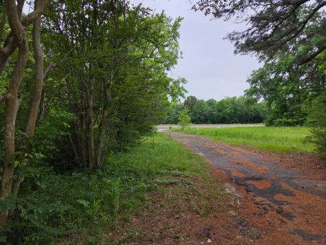 7515 E Us Highway 80 Hawkins TX 75765