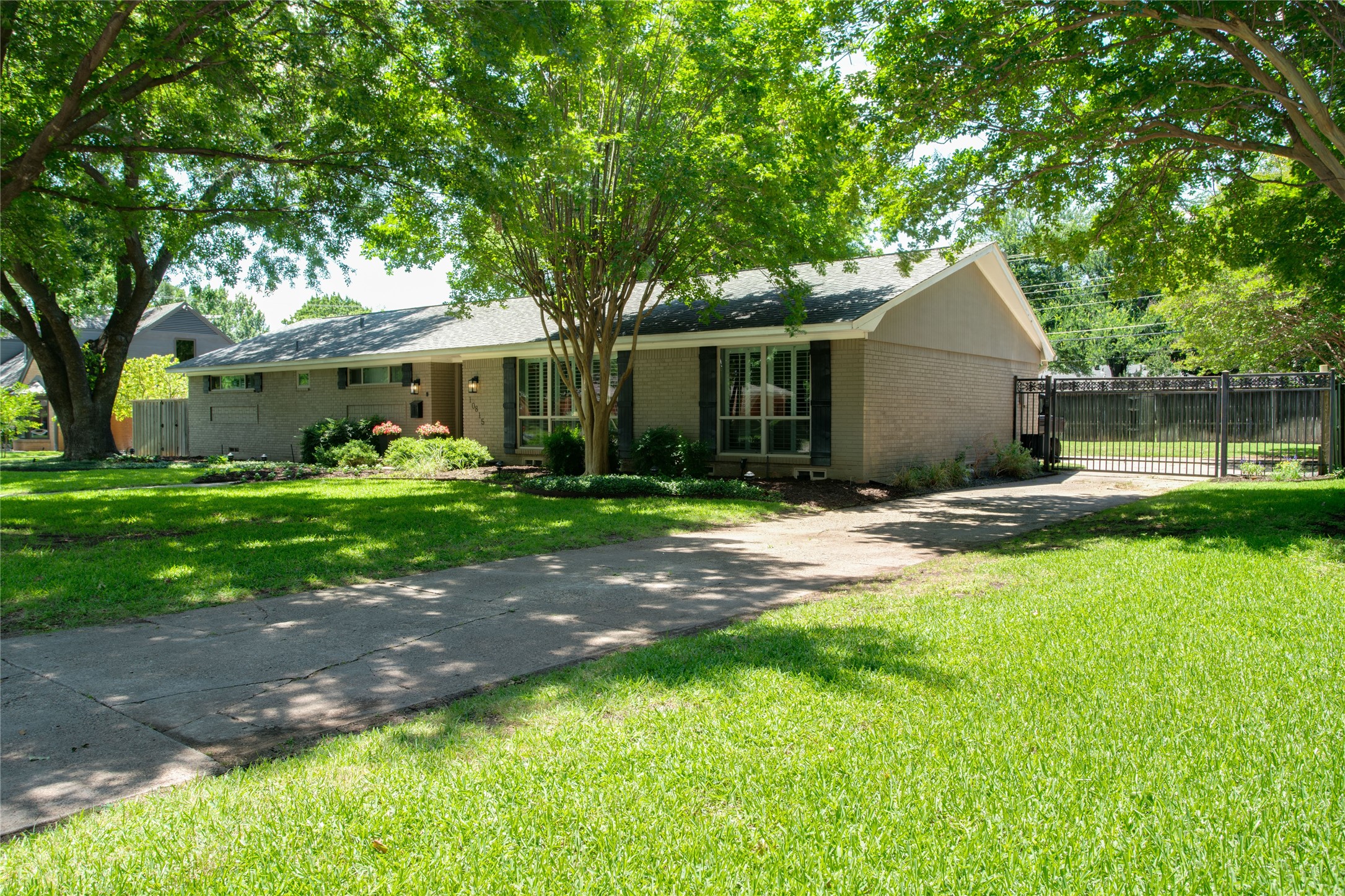 10815 Pinocchio Drive Dallas TX 75229