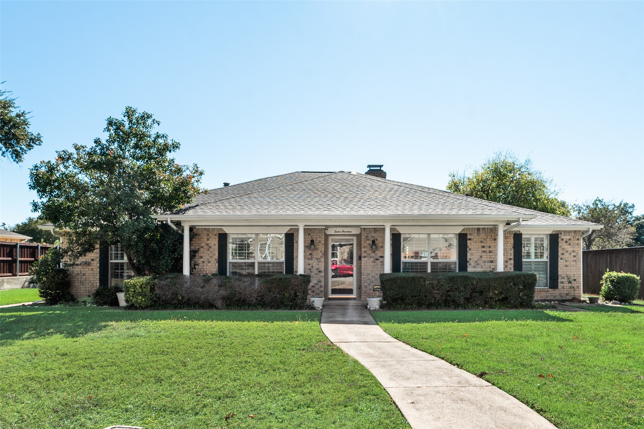 1214 Huntington Drive Duncanville TX 75137