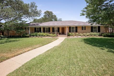 4231 Cedarbrush Drive Dallas TX 75229