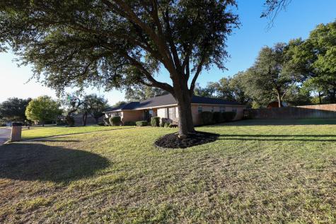 1300 Hillcrest Street Coleman TX 76834