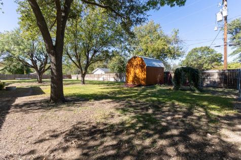 1300 Hillcrest Street Coleman TX 76834