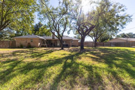 1300 Hillcrest Street Coleman TX 76834