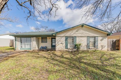 1225 Venus Street Cedar Hill TX 75104