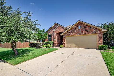 22 Mary Lou Court Mansfield TX 76063