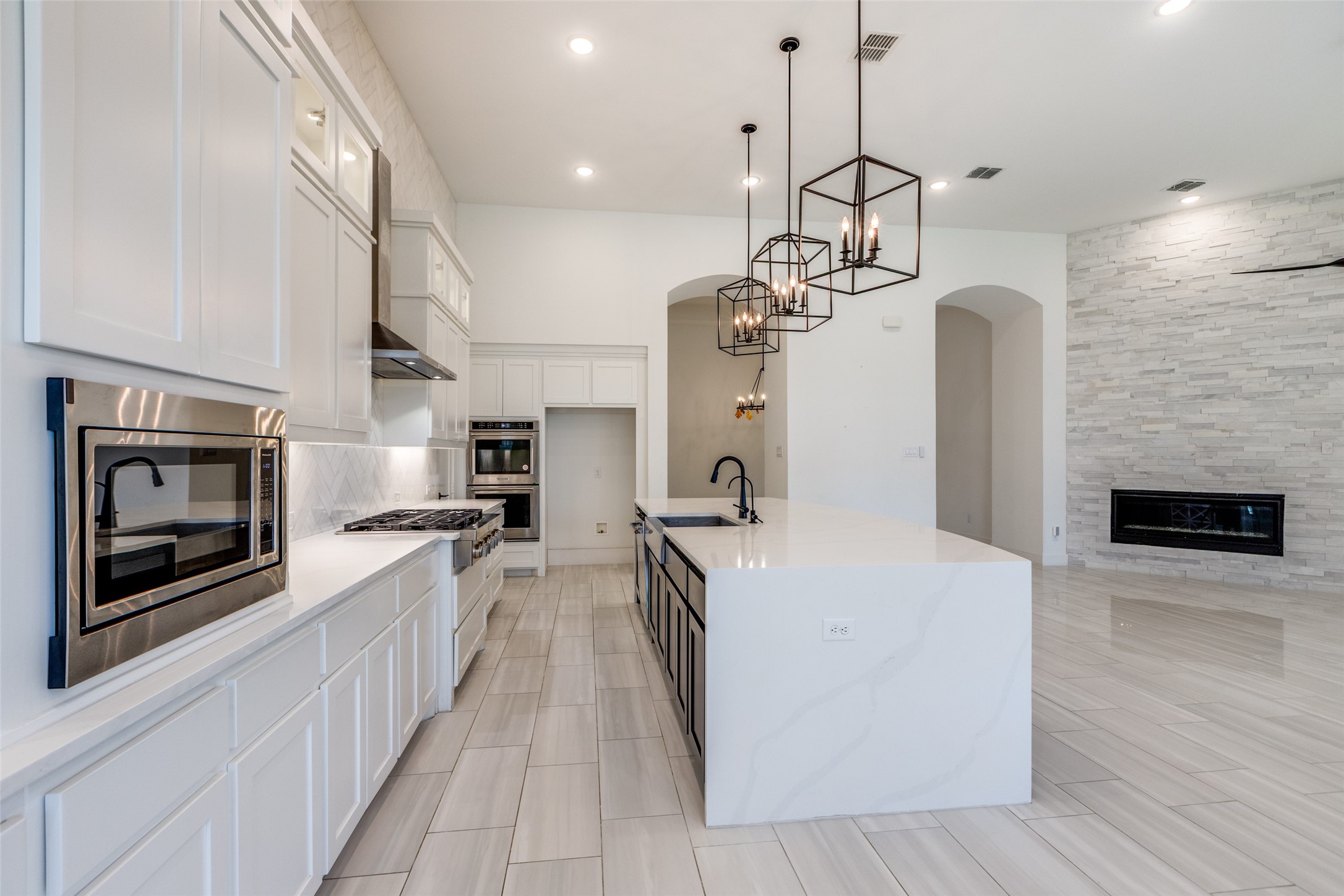 7823 Hoxie Lane Frisco TX 75035